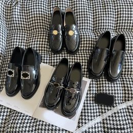 Loafers women shoes luxurys leather shoes casual shoes espadrilles designer summer designers ladies flat woman loafers sandals canvas shoes
