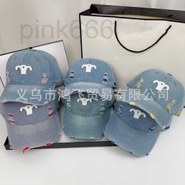 Ball Caps Designer Hat Korean Version Denim Perforated Colorful Duck Tongue Hat Fashion Casual Baseball Hat for Men and Women 7RP8