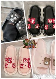 Summer Outdoor Hot Selling Cartoon Graffiti Slippers Women's Beach Casual Sandals Beach Casual Shoes Pink Bear