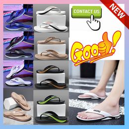 Free shipping Designer Casual Platform Slides Slippers Men slip wear-resistant Light weight breathable super soft soles flip flop Flat Beach sandals