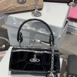 INS internet celebrity mini lipstick carrying chain strap crossbody decorative cute small bag new model 80% off outlets slae