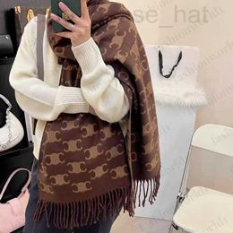 luxury Classic Arc de Triomphe 100% Cashmere Designer Scarf Womens New Soft and Warm Mens Couple High end Letter Printed Tassel Shawl with Gift Box wholesale U3TE