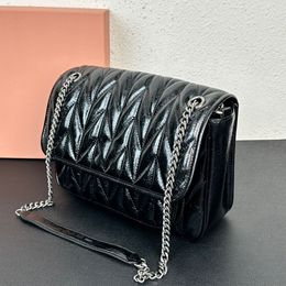 Designer handbags luxury Evening Bags handbags high quality lady shoulder bag patent leather drill open lid shopping fashion classic size 22*16.5*7cm