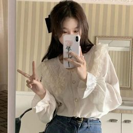 Women's Blouses Sweet Lace Collar Women White Shirts Spring Fashion Long Sleeve Casual Chiffon Blouse Female Korean Chic Buttons Up Tops