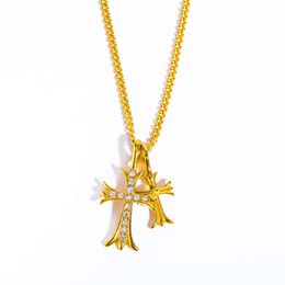 2024 Designer Brand Cross CH Necklace for Women Luxury Chromes Small Pendant Stainless Steel Inlaid Zircon Sweater Chain Heart Men Classic Jewelry Neckchain 0FKG