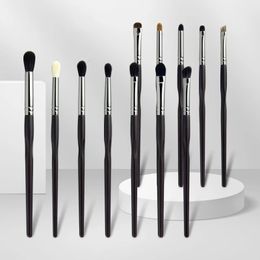 12pcsset Black Professional Eye Makeup brushes set Eyeshadow make up brush full function Crease detail smudge Nose shadow mosan 240118