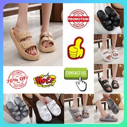 Designer Casual Slides Slippers Men Woman Light weight wear resistant anti breathable Leather soft soles sandals Flat Summer Beach Slipper Size 36-45