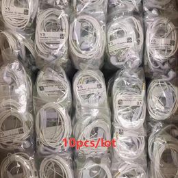 Headphones 3.55mm Earphone 10pcs/lot S5830 Earplug Wirecontrolled Sports headset For Samsung Galaxy C550 S4 S5 S6 S5630 S7562 S7568 Hs330