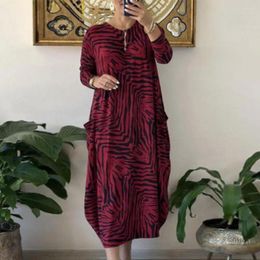 Casual Dresses Women Winter Dress Leopard Print Maxi With Long Sleeves Pockets For Oversized O Neck Ankle Length Fall Spring