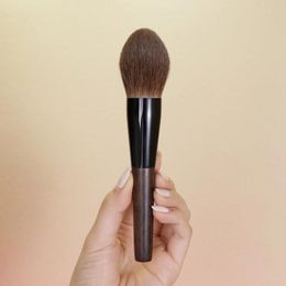 Makeup Brushes Qiaolianggong Professional Handmade Brush Red Squirrel Hair Flame Powder Blusher