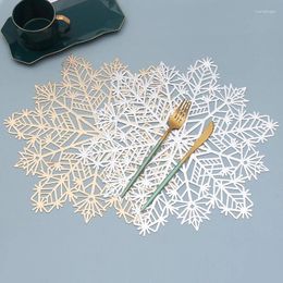 Table Mats European Gold Mat Non-slip Silver Tray Snowflake PVC Placemat For Modern Home Kitchen Restaurant Christmas Decor