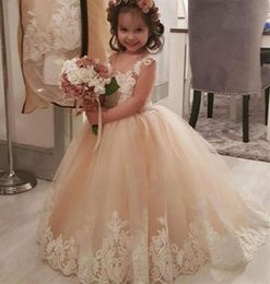Champagne Flower Girl Dresses For Wedding Custom Made Pageant Girl Dresses Sleeveless and Lace Appliques Tulle Party Gown7134242