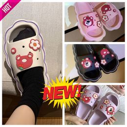 Designer Summer New Women's Soft Sole Cartoon Graffiti Slippers Women's Beach Casual Sandals Beach Casual Shoes White Purple Pink Little Bear