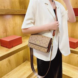 Fashionable Old Flower Small Square 2023 Autumn New Style Versatile Women's One Shoulder Crossbody Bag 6125