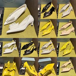 Новое высшее качество оригами насосы оригами цветочные каблуки с полированной кожаной кожа