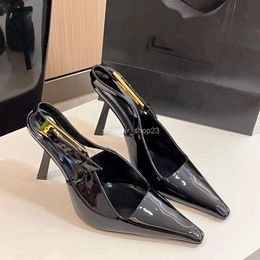 Leather High Lady Pump Heel Saiint Lourent 2024 New Black Pointed Women's Style Lacquer Shoe Thin Sexy Metal Back Designer Headed Sandals 3EK0