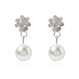 Korean Style Long Fashionable Sier Rhinestone Pearl Clip Without Ear Holes for Daughters and Children's Earrings