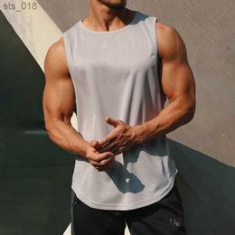 Gym Clothing 2023 Gym Sleeveless Shirts Men Sport Bodybuilding Male Singlets Clothing Training Workout Vest Muscle Fitness Running TanktopH24119