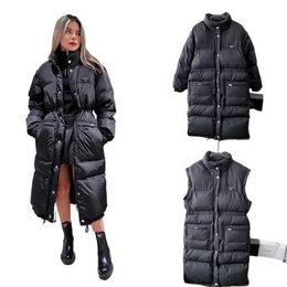 Women's Designer Luxury Thickened Warm Down Coat Waterproof Windproof Parka Classic Fashion Hooded Long Warm PlushH9GO