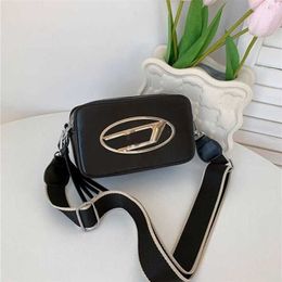 Wallets Retail Women's Snapshot Fashion Cool Camera Bag Personality Shoulder Messager Bags Crossbody Handbag 7889