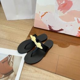 10a top quality sandals flip flop womans flat Sliders Designer slippers black white thong outdoors Casual Shoes mens summer sandale Slide With box