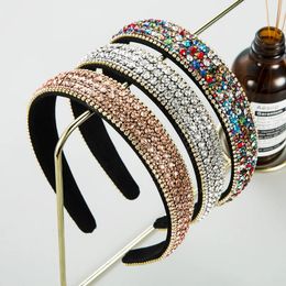 2022 Luxury Sparkly Tiara Women Headbands Wedding Hair Accessories Colorful Rhinestone Non-slip Gem Hair Bands Crystal Head Wear 240119