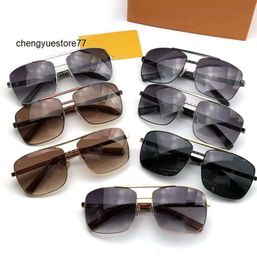 2024 Sunglasses Classic Attitude Sunglasses For Men Women Square Frame V Designer Sunglasses Unisex UV400 Protection Gold Plated Glasses Frames