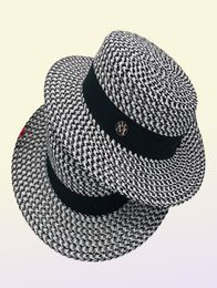 Highgrade Summer Black White Plaid Wide Brim Flat Top Boater Hat Spring Women Grass Braid Sun Hat Party Wedding Formal Cap2185954