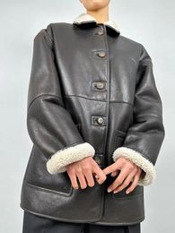 Women's Leather Fleece Fur Integrated Pu Jackets Spliced Single Breasted Turndown Collar Thick Coats Lady Pocket Outwear 2024 Winter Top