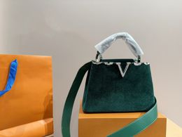 Top Luxury Designer Capucines Velvet Handbag Women's Crossbody Bag Shoulder Bag Evening Bag Gold Hardware Accessories Solid Color Makeup Bag Purse 27cm