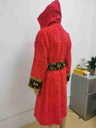 en's Sleepwear Mens Womens Home Robes Shawl Collar Cotton Soft Fluffy Designer Brand Luxury Vintage Bathrobe Pyjamas Unisex Lovers Dressing Gown New style