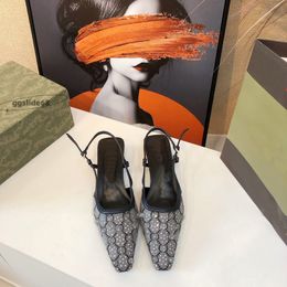 Eleganti pantofole di tallone ad alto tacco da donna Maglie cavo sandali decorativi sandali di lusso pantofole di lusso Nuova vera pelle da 3 cm tacchi spessi