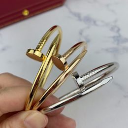 bangle for woman man standard thickness couple bangle gold plated 18K bracelet T0P inner circumference size 16-19CM designer gift for girlfriend with box 007