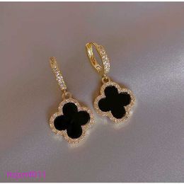 5adi Stud Designer Earrings Fourleaf Clover Earring for Women Senior Classic Small Fragrant Wind New Ear Ring 18k Gold Light Luxury Jewelr