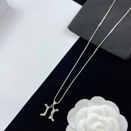 Jewellery Necklaces white Plated 925 Silver Graduated Luxury Brand Designers Letters Geometric Famous Women Round Crystal Rhinestone Gold 82