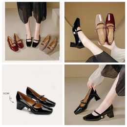 Scarpe eleganti allacciati con scarpe da taglio superficiale sandali sandali a metà tallone mesh con cristalli scarpe scintillanti in pelle in gomma caviglia estate pannelli