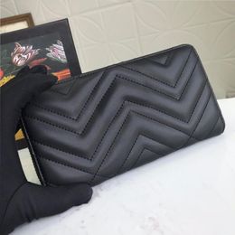 2021 new soho double zipper high quality female designer wallet men and women long wallet card holder passport holder female long 216Y