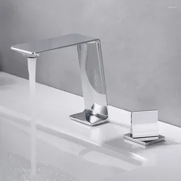 Bathroom Sink Faucets Fashion Design High Quality Brass Faucet Chrome 1 Handle 2 Holes Basin Mixer Tap Copper Top Bath