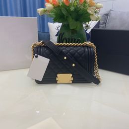 10a hochwertige Designerin Luxus -Umhängetasche Handtasche Crossbody Handtasche Frauen Tailentasche Klassiker 20 cm offiziell Original importiert Französisch True Belt Box 133