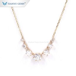 Tianyu 14K/ Solid Rose Gold Pendant Colourless Moissanite Gold Engagement Necklace For Lady