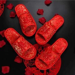 Slippers Spring Women Home Couple Wedding Slippers Chinese Style Bride Groom Party Slippers Slip on Flats Female Slides
