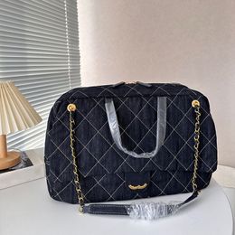 Denim Bag Oversized Womens Shoulder Bag 43cm Denim Diamond Cheque Silver Hardware Metal Turn Button Luxury Top Tote Matelasse Chain Crossbody Bags Shopping Sacoche