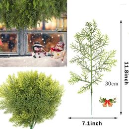 Decorative Flowers 20pcs Christmas Artificial Pine Needles Branches DIY Xmas Tree Wreath For Wedding Bouquet Home Decor