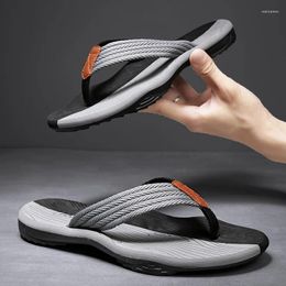 Slippers 2024 Business Edition Border Arch Massage Herringbone For Men Summer Casual Men's Sandals Wearing Beach