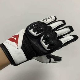 Aagv Gloves Summer Four Seasons Agv Carbon Fibre Riding Heavy Motorcycle Racing Leather Anti Drop Waterproof Comfortable Gloves Qsgd