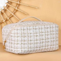 Cosmetic Bags Women Travel Makeup Bag Large Capacity Pillow Zipper Multifunctional Wide-open For Cosmetics Essentials Accessories