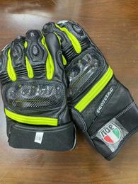 Aagv Gloves Dennis Summer Four Seasons Agv Carbon Fibre Riding Gloves Heavy Motorcycle Racing Leather Anti Drop Waterproof and Comfortable Rg03