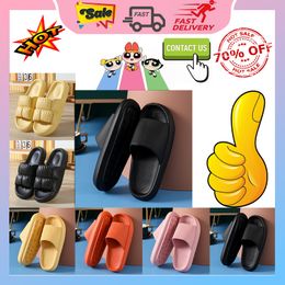 Free shipping Designer Casual Platform Slides Slippers Men Woman anti slip wear-resistant Light weight breathable soles luxury sandals Flat Summer Beach Slipper