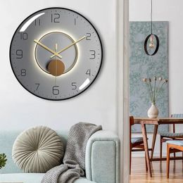 Wall Clocks Simple And Stylish 12-Inch Silent Clock: Quartz Clock For Living Room - Scandinavian-Inspired Design Decoration