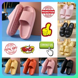 Slippers Soft Sole Women Double Buckle Thick Platform Cloud Slides Sandals anti slip wear-resistant Woman Summer Flip Flops luxury sandals Flat Slipper